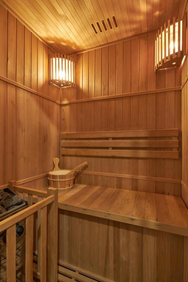 Centre A Pied Appt Avec Sauna, Linge, Wifi, Stationnement Gratuit *